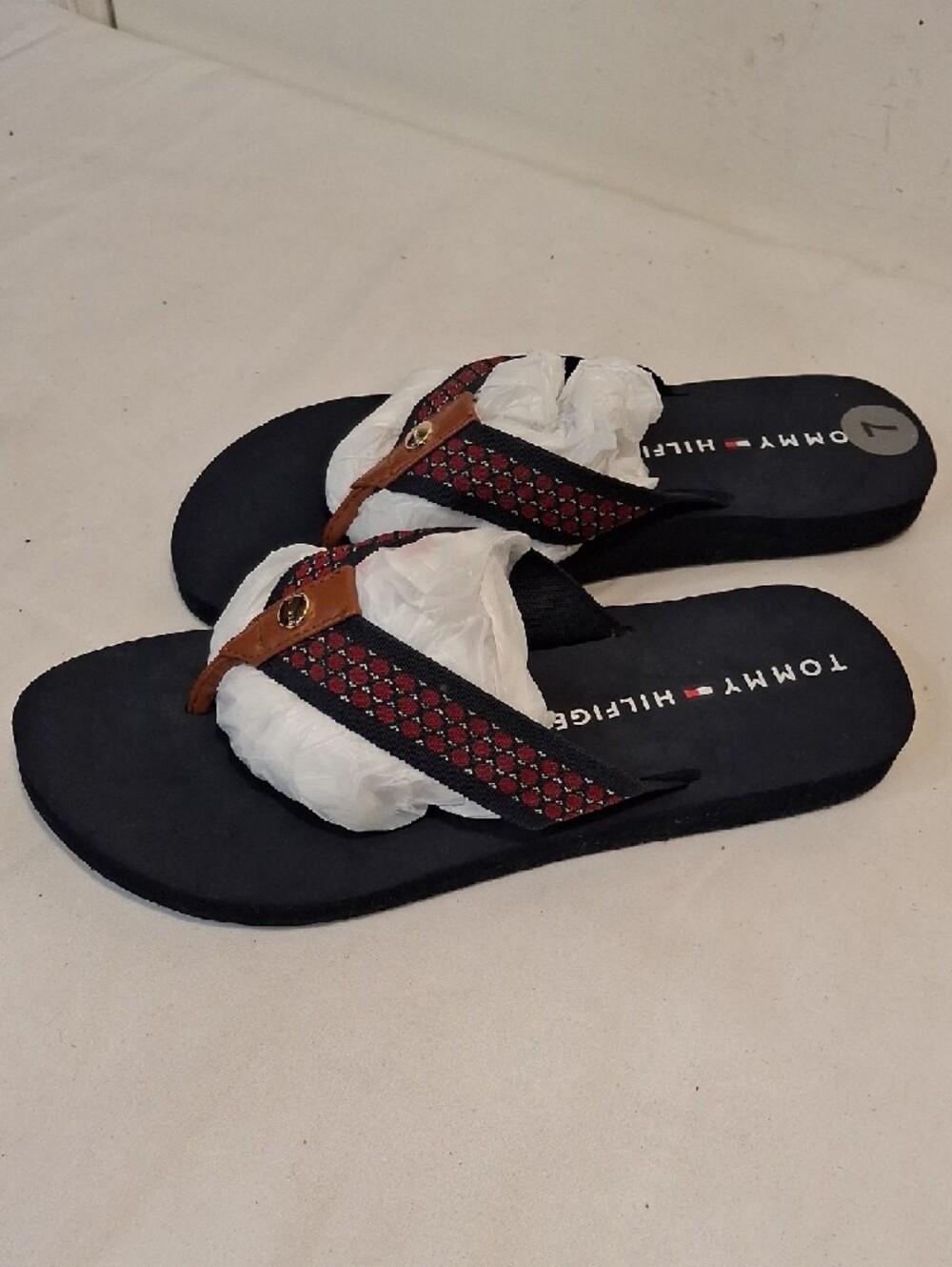 Tommy Hilfiger Navy Red Logo Strap Ladies Flip Flop New Without Tags. - Picture 4 of 7